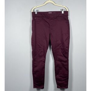 Levi's Pull On Skinny Jeans